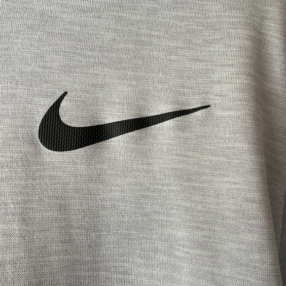 Nike Dri-fit hoodie - Picture 2 of 5